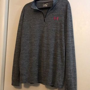 Men’s long sleeve UA shirt!